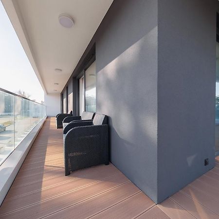 Dreamhouse Apartamenty Darlowko Nautic Park Eksteriør billede